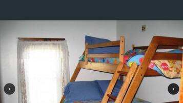 4 habitaciones, tabla de planchar con plancha y wifi gratis