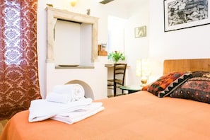 2 Schlafzimmer, Bügeleisen/Bügelbrett, Reisekinderbett, kostenloses WLAN