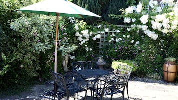 Leilighet, privat bad (The Garden Apartment ) | Hage