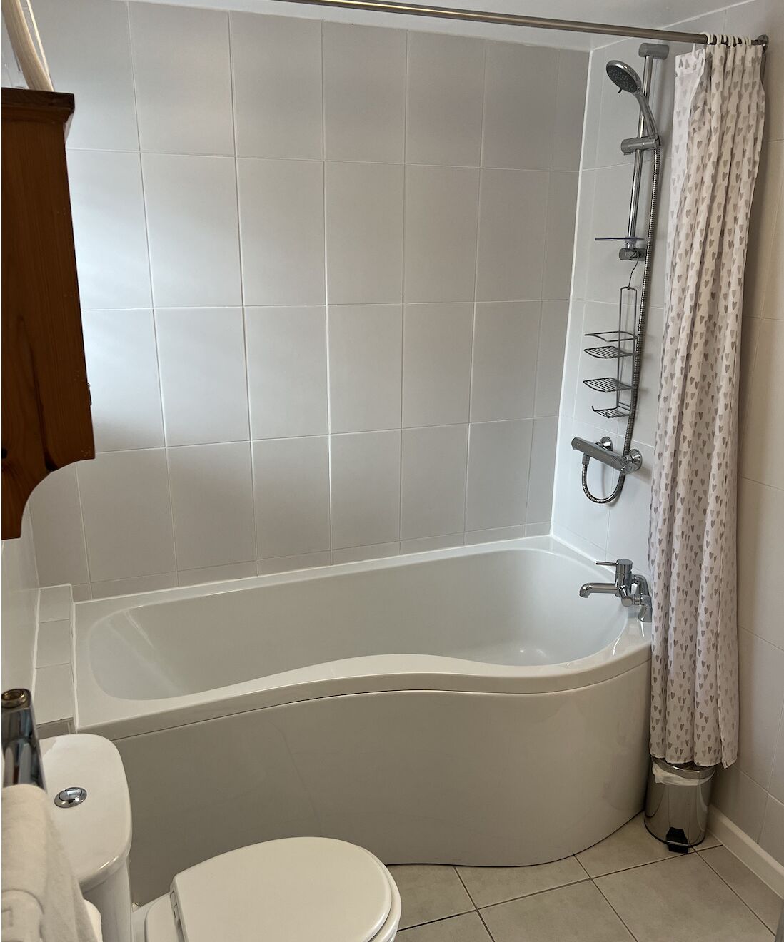 Apartment, eigenes Bad (The Garden Apartment ) | Badezimmer