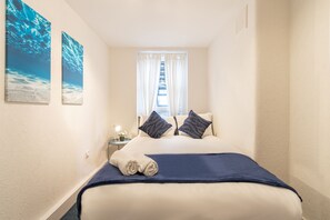 2 bedrooms