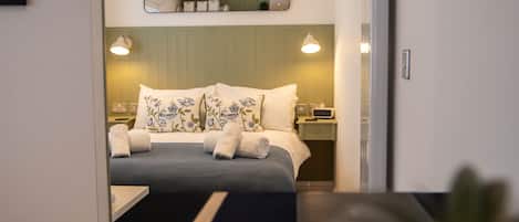 Apartment, Private Bathroom (The Coracle)