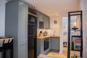 Apartamento, banheiro privativo (The Coracle) | Cozinha compartilhada