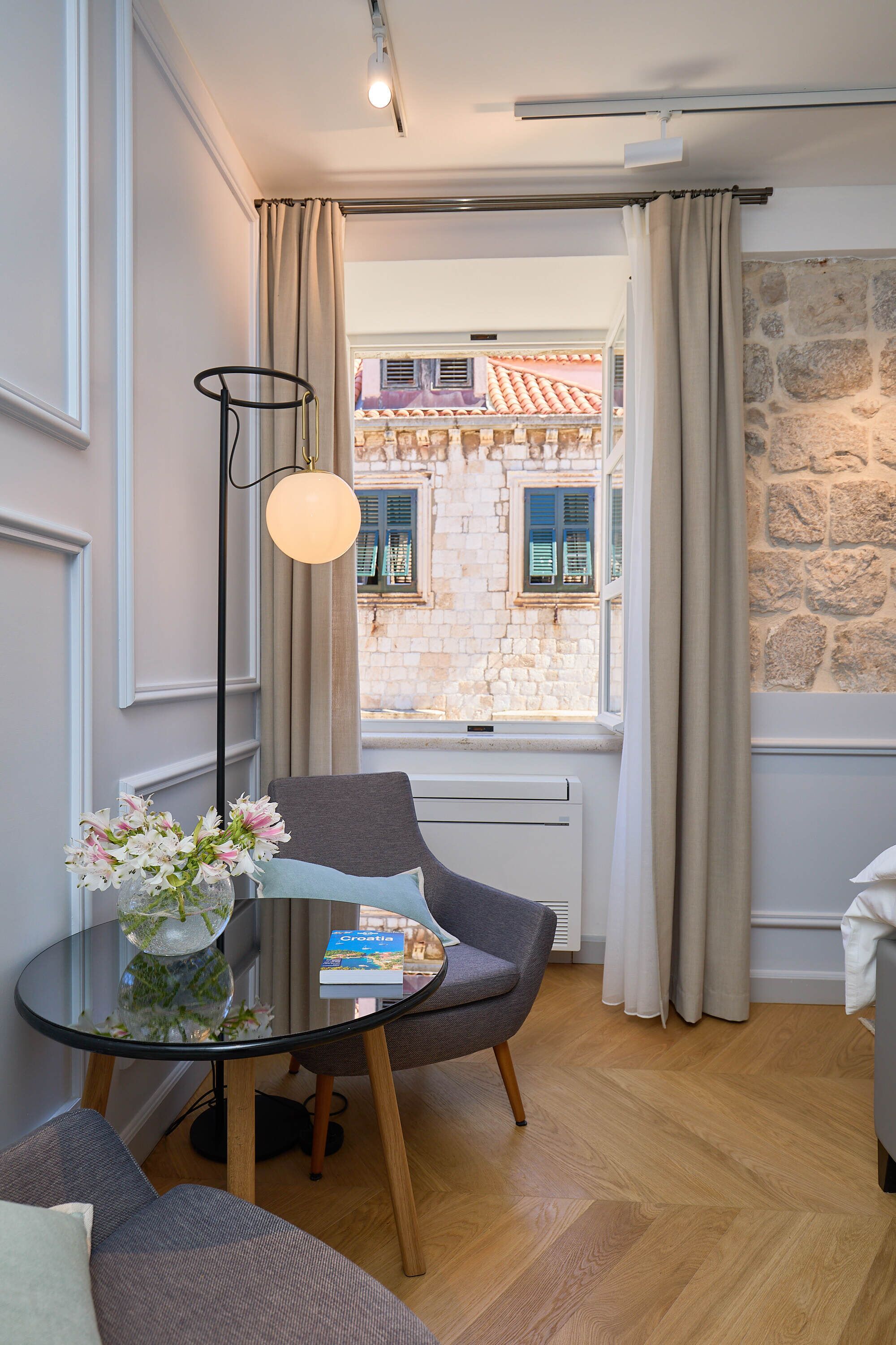 Deluxe Room (Spalato) | Premium bedding, down comforters, pillowtop beds, in-room safe