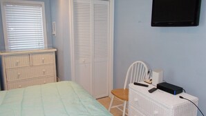 Unclassified image, 5 of 16, button - Wc210 East Monterey Avenue, Unit 4 (Wildwood Crest)