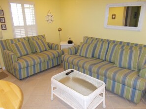 Condo (WC210 East Monterey Avenue, Unit 4) | Living room | TV