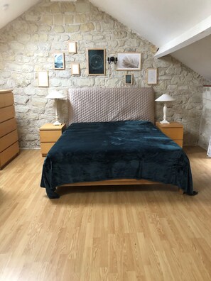 3 Schlafzimmer, Bügeleisen/Bügelbrett, Reisekinderbett, kostenloses WLAN