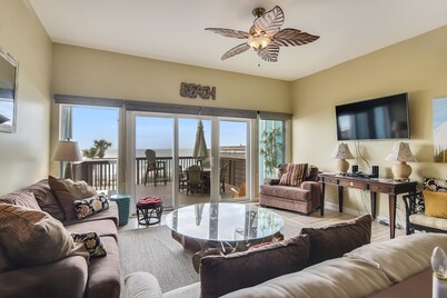 Seaside Pointe by Book That Condo