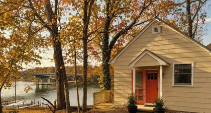 Your Annapolis Waterfront retreat for a weekend or any-day getaway!