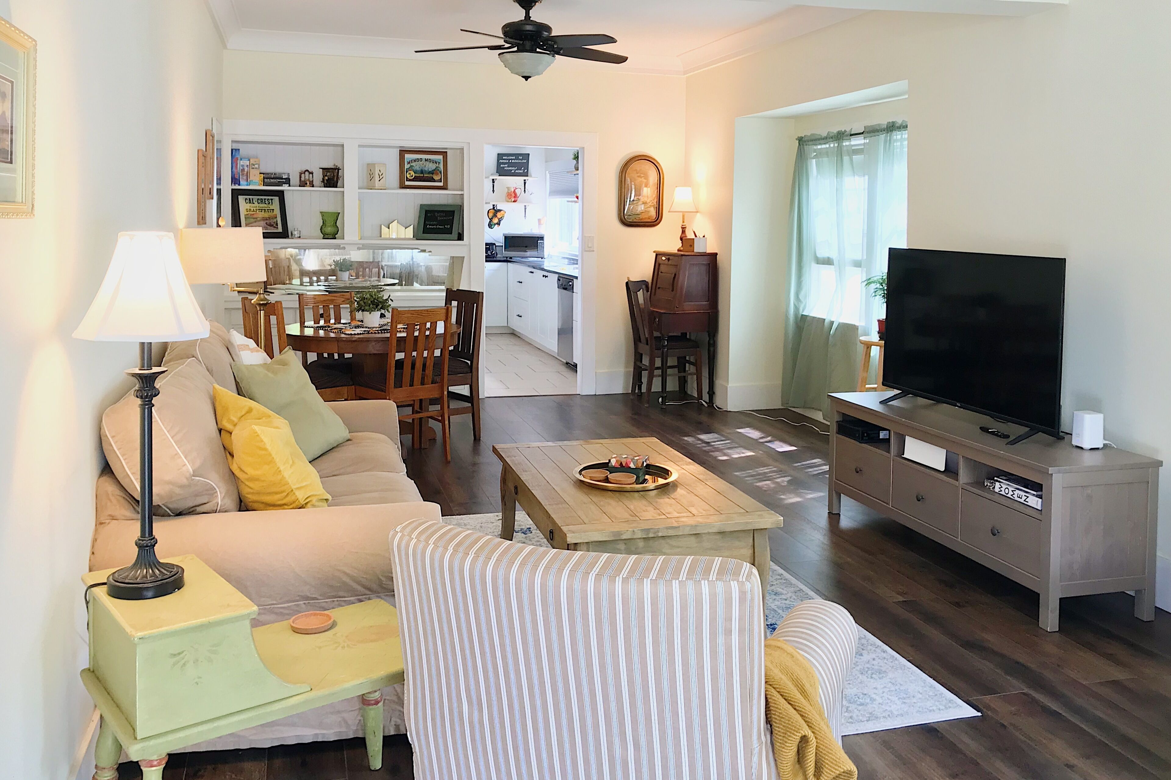 Comfy & Convenient -- Well-equipped Kitchen -- Pet friendly