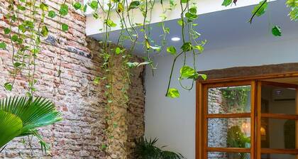 Fun House, Pool & Rooftop, Best Location Getsemani