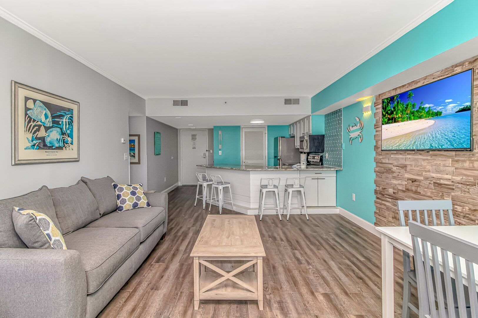 Beautiful 2 Bedroom Apartment with Stunning Views Palace Resort 1113