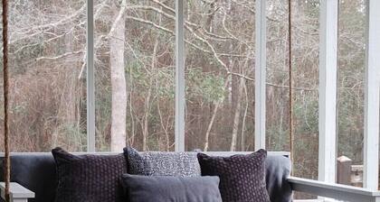 Bass Ranch, just behind Bird Island. The perfect spot for Great Bass Fishing !