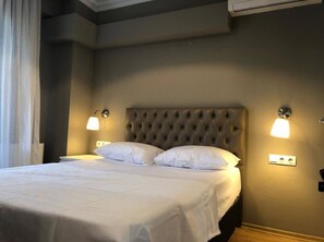 Room - The Hera 30 Suit (Istanbul)