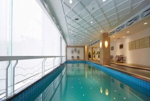 Indoor pool, outdoor pool