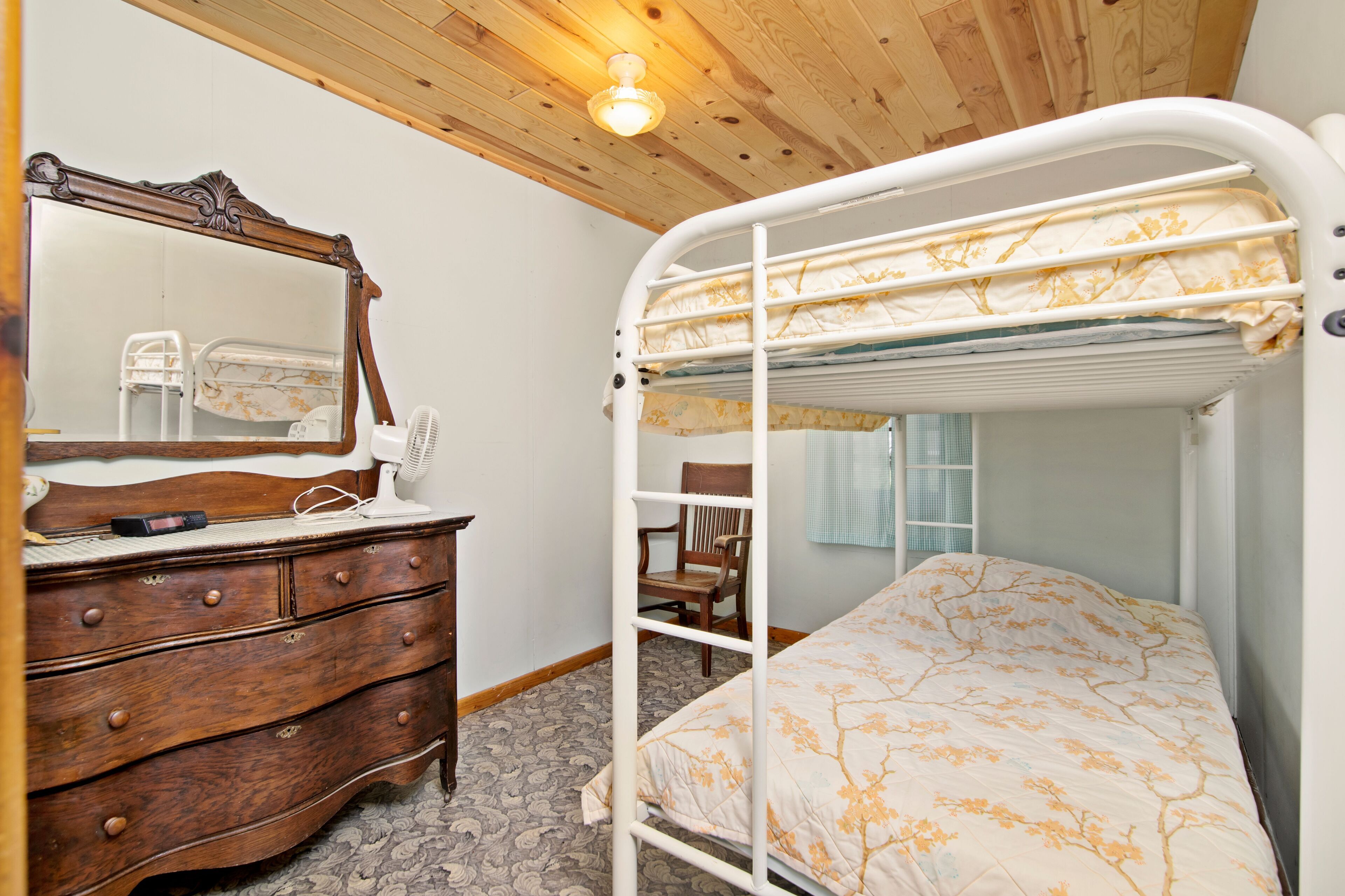 Up North Resort Located on Beautiful Pelican Lake in Nisswa, MN!