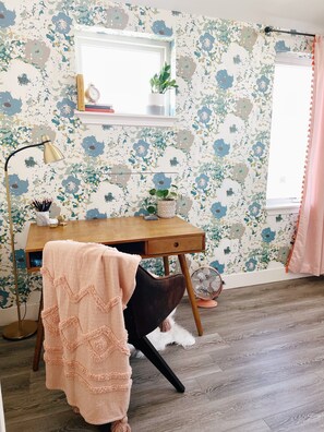 2 bedrooms, desk, iron/ironing board, travel crib