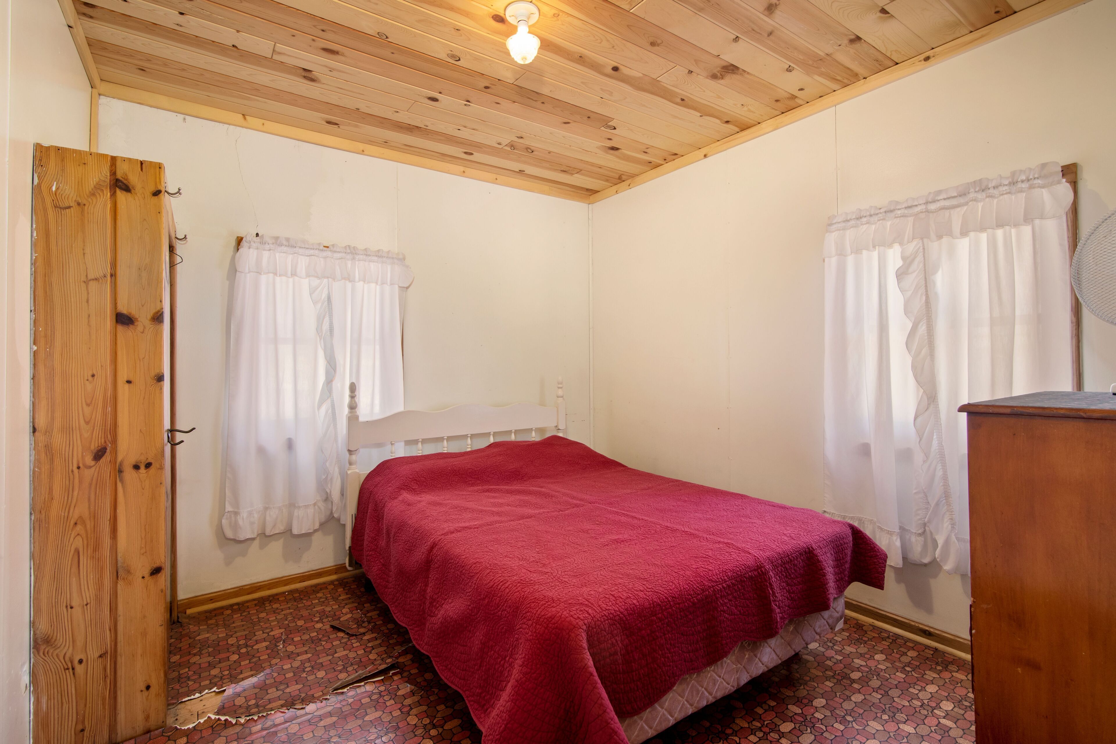 Up North Resort Located on Beautiful Pelican Lake in Nisswa, MN!