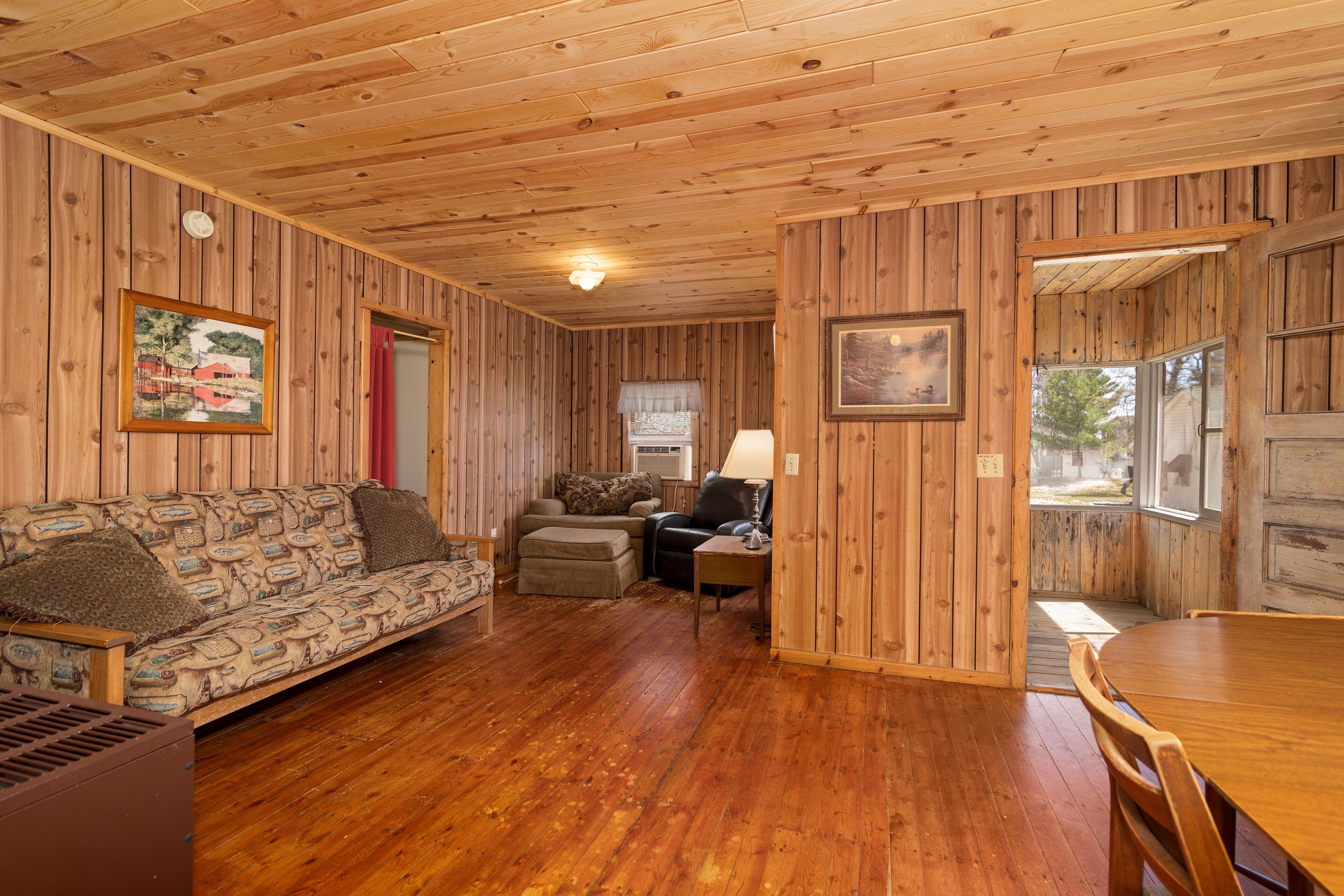 Up North Resort Located on Beautiful Pelican Lake in Nisswa, MN!