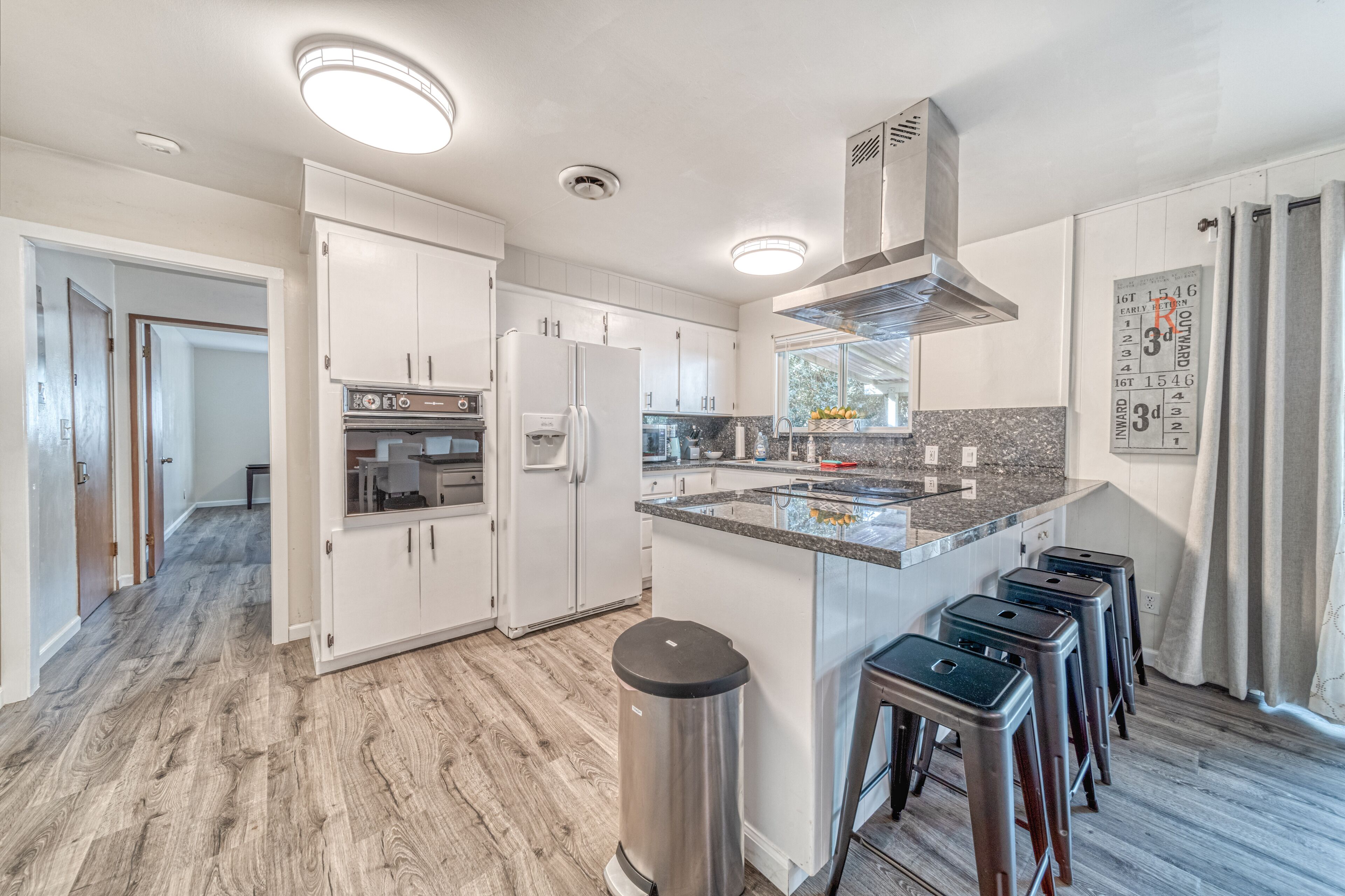 King Sized Beds, Large Outdoor and Indoor Space