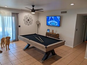 غرفة الألعاب