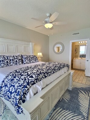 4 bedrooms, free WiFi, bed sheets, wheelchair access