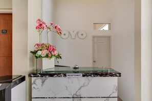 Lobby - OYO 3170 Songo Residence (Semarang)