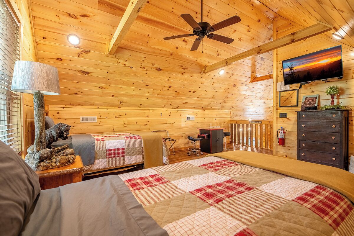 2 bedrooms, desk, iron/ironing board, free WiFi