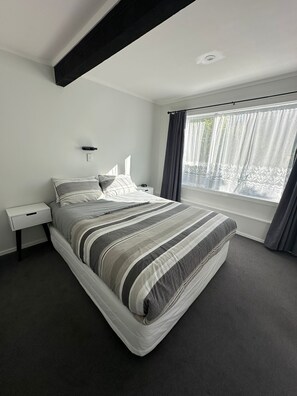 1 bedroom, WiFi, bed sheets, wheelchair access - Lemon Tree Apartment Tawa (Wellington)