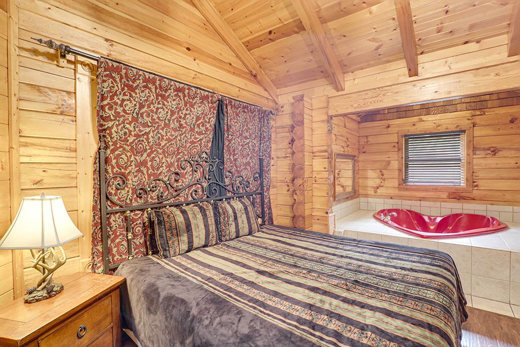 Gatlinburg - Almost Paradise - 1 Bedroom - Sleeps 4