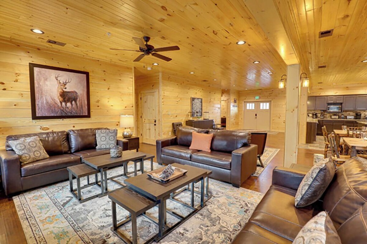 Pigeon Big Cypress Mansion 12 Bedroom Sleeps 48 Reviews