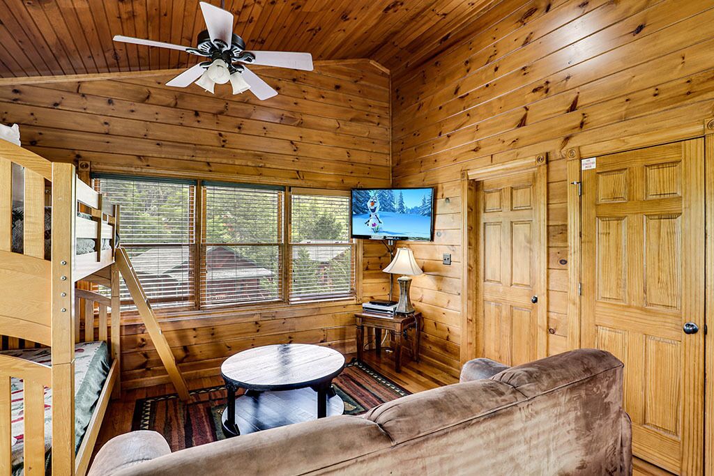 Gatlinburg - Inspiration Point - 1 Bedroom - Sleeps 8