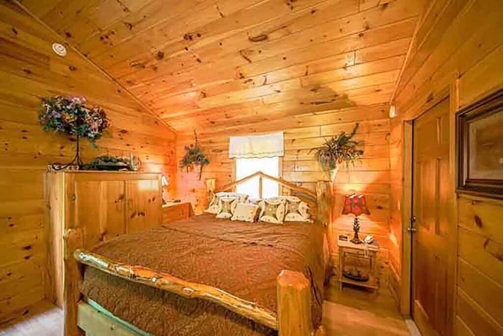 Pigeon Forge - Lil Smokey - 1 Bedroom - Sleeps 4