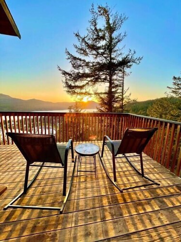 Nautical Cabin with Best view on Orcas Island