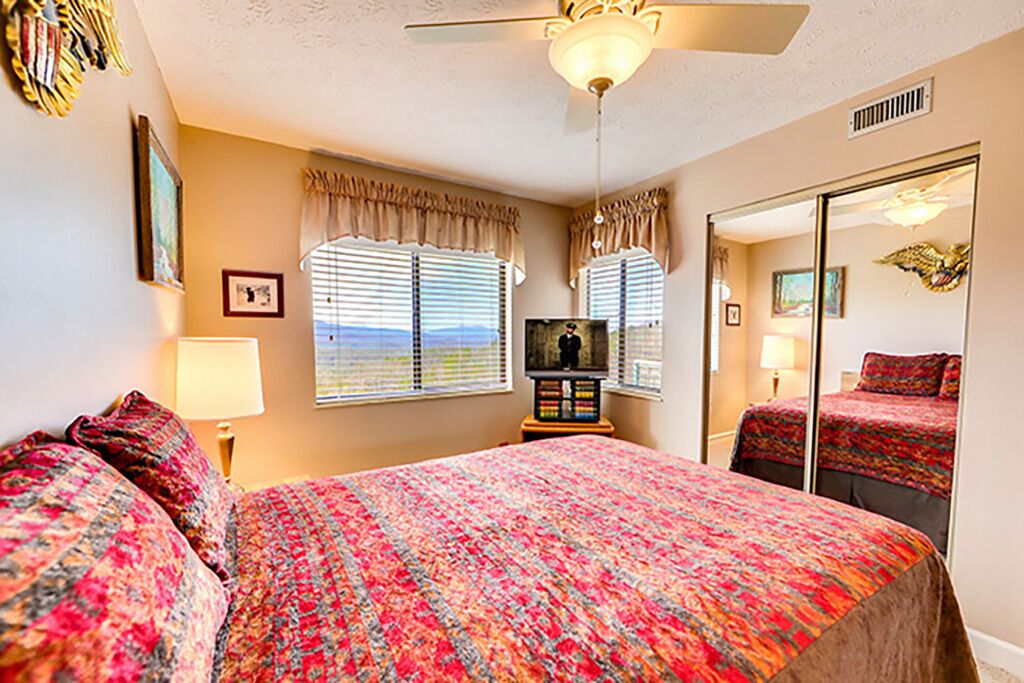 Gatlinburg - National Park Overlook - 1 Bedroom - Sleeps 4