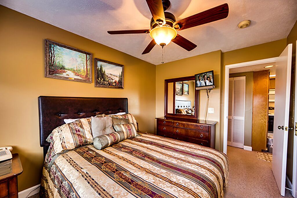 Gatlinburg - National Park Panorama - 1 Bedroom - Sleeps 4