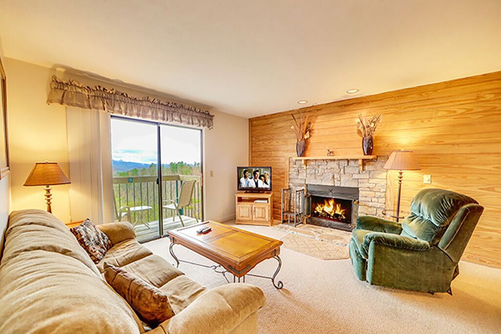 Gatlinburg - National Park Refuge - 1 Bedroom - Sleeps 2