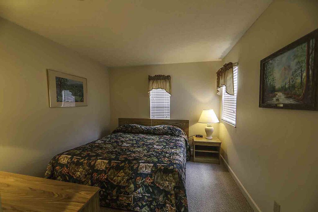 Gatlinburg - National Park Sunsets - 2 Bedroom - Sleeps 4