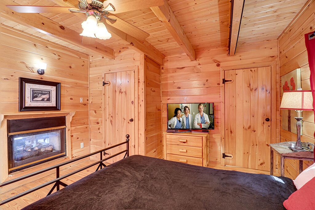 Pigeon Forge - Pure Gold - 1 Bedroom - Sleeps 4