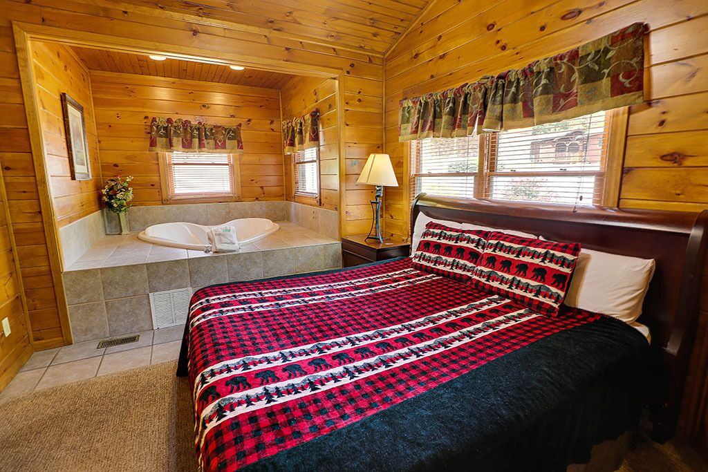 Gatlinburg - Remote Rendezvous - 1 Bedroom - Sleeps 6