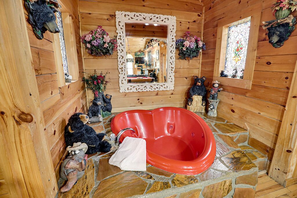 Pigeon Forge - Wet N' Wild - 1 Bedroom - Sleeps 4