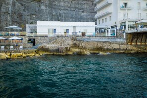 Unclassified image, 2 of 86, button - My Exclusive Italy - Beachfront Villa Sorrento & private sea access (Sorrento)