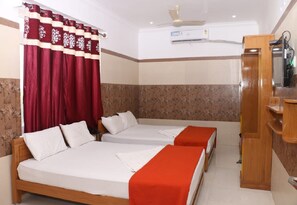 In-room safe, desk, laptop workspace, soundproofing