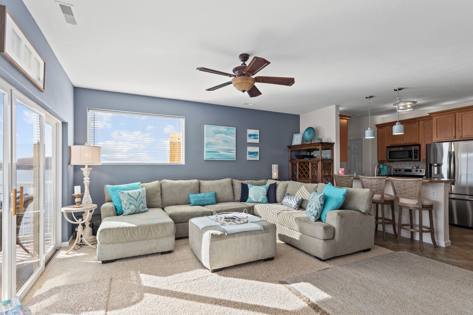 Isla Del Sol N-306 - Enjoy a Panoramic Lake View!