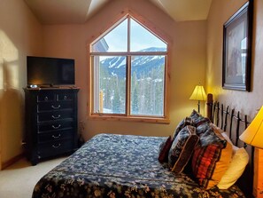 4 habitaciones, tabla de planchar con plancha y wifi gratis 