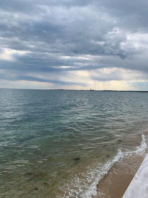 Am Strand, Liegestühle, Strandtücher