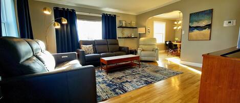 Smart TV, video games