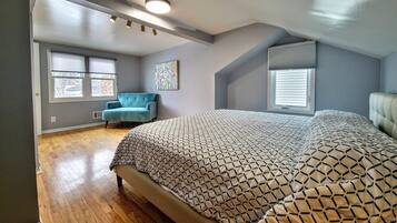 5 chambres, bureau, fer et planche à repasser, lit parapluie