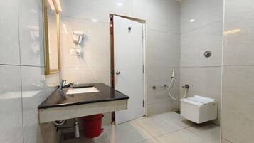 Executive Double Room | Bathroom | Shower, towels, soap, toilet paper