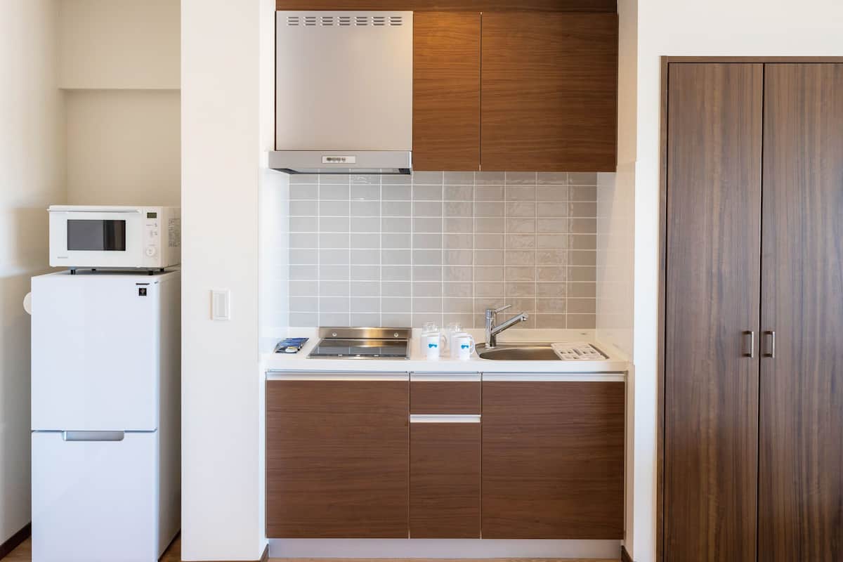 fridge, microwave, electric kettle, rice cooker